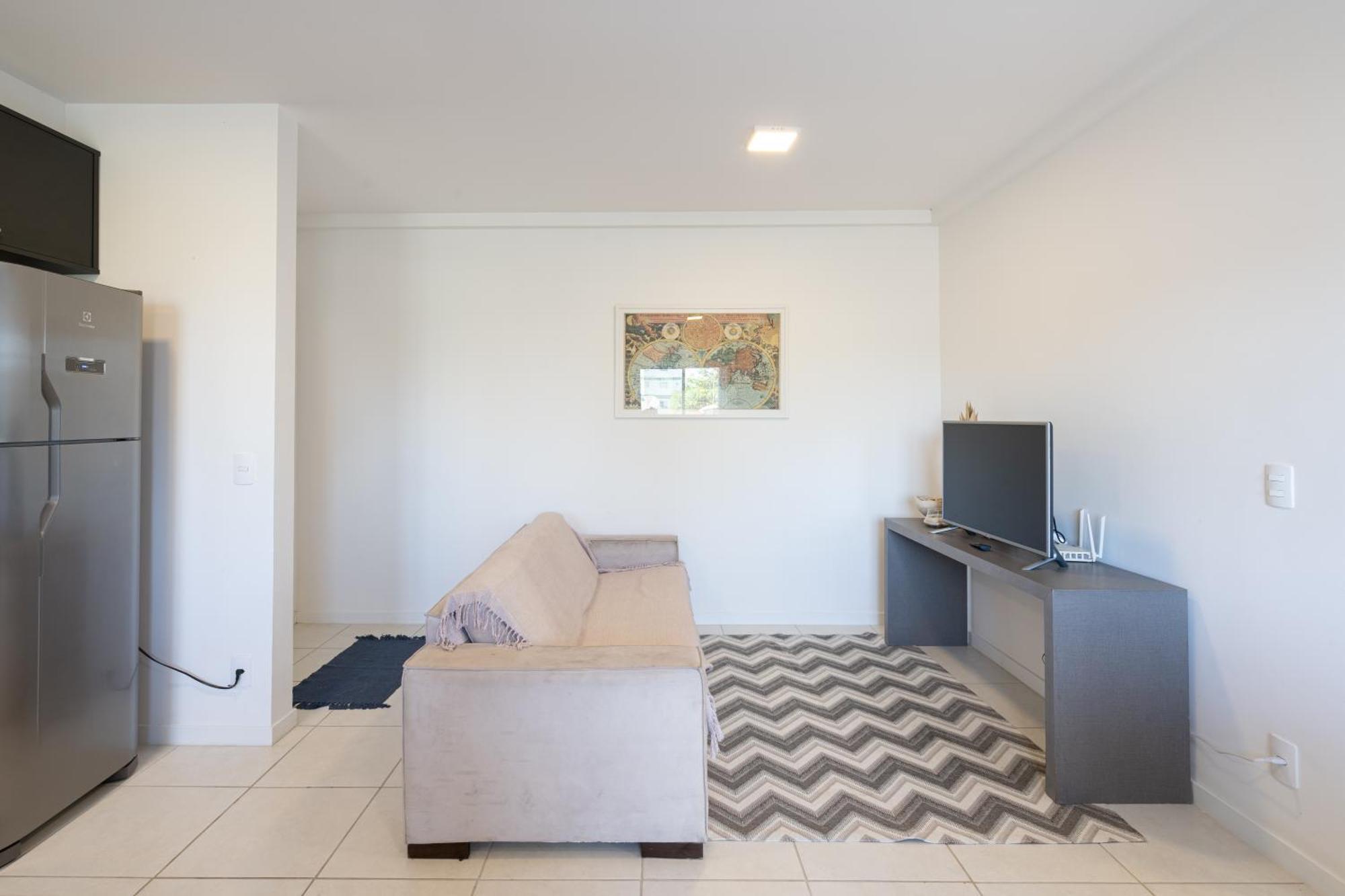 Apartamentos Completos A 15Min Beto Carreiro Com Wi-Fi Churrasqueira Em Condominio Com Piscina Portaria 24H Ideal Para Familia Piçarras Rum bild