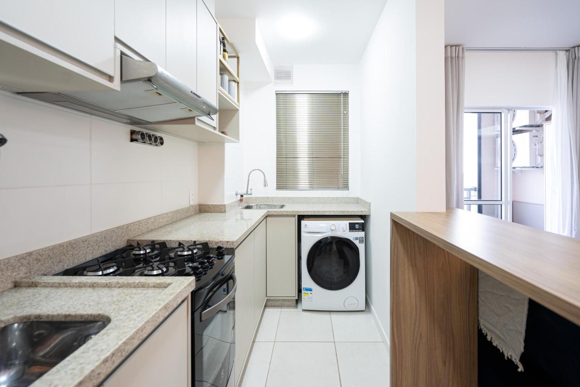 Apartamentos Completos A 15Min Beto Carreiro Com Wi-Fi Churrasqueira Em Condominio Com Piscina Portaria 24H Ideal Para Familia Piçarras Rum bild